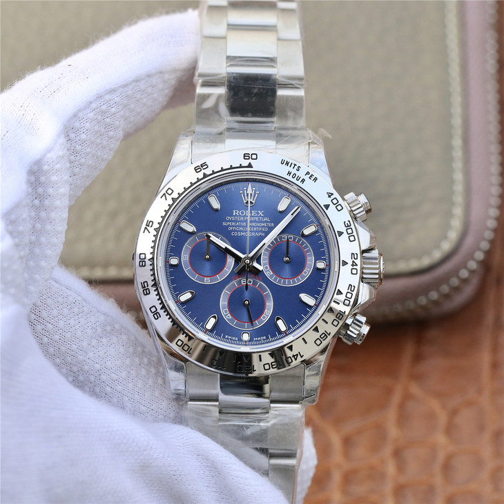 Daytona Pure Silver Multiple dial options 40mm