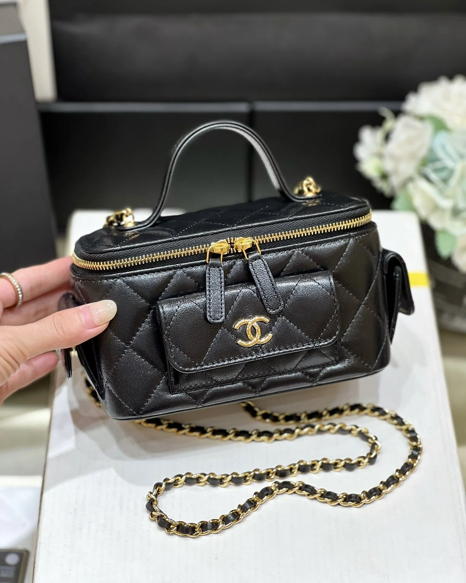 Chanel Vanity Bag With Strap Black For Women, Women&rsquo;s Bags 6.6in/17cm AP3017 B09208 94305