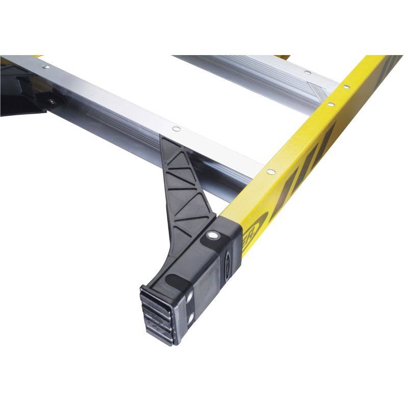 Werner 7305S 5 ft. Type IAA Fiberglass Step Ladder with Shelf
