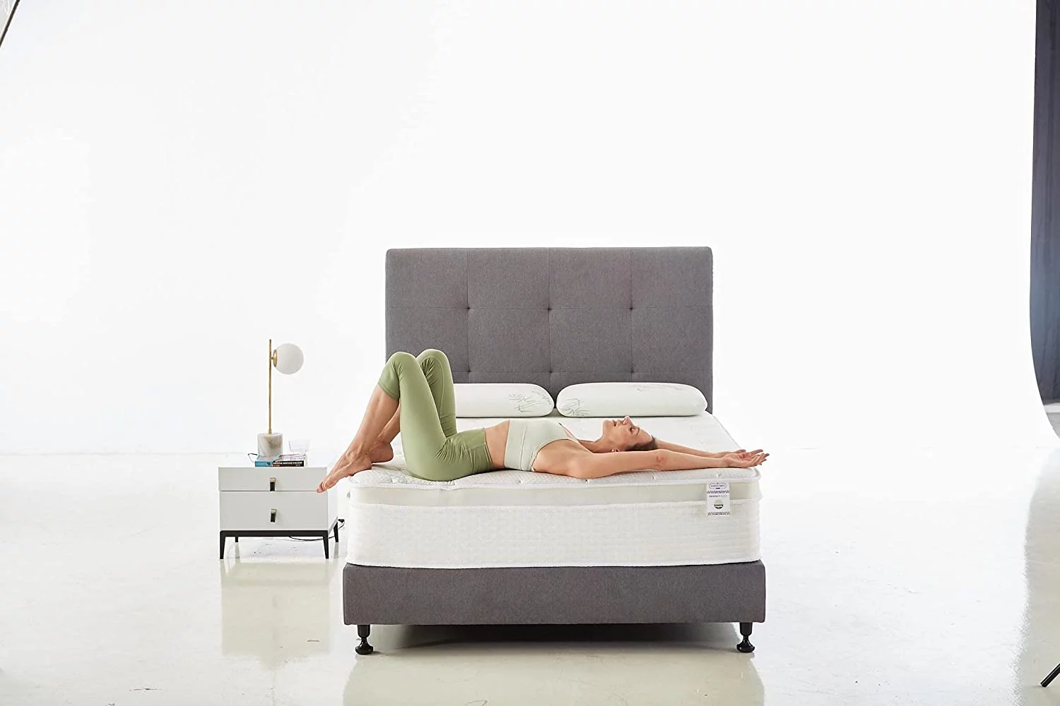 Full Size Mattress - 12 Inch Cool Memory Foam & Spring Hybrid Mattress - Euro Top - Medium Firm - Oliver & Smith
