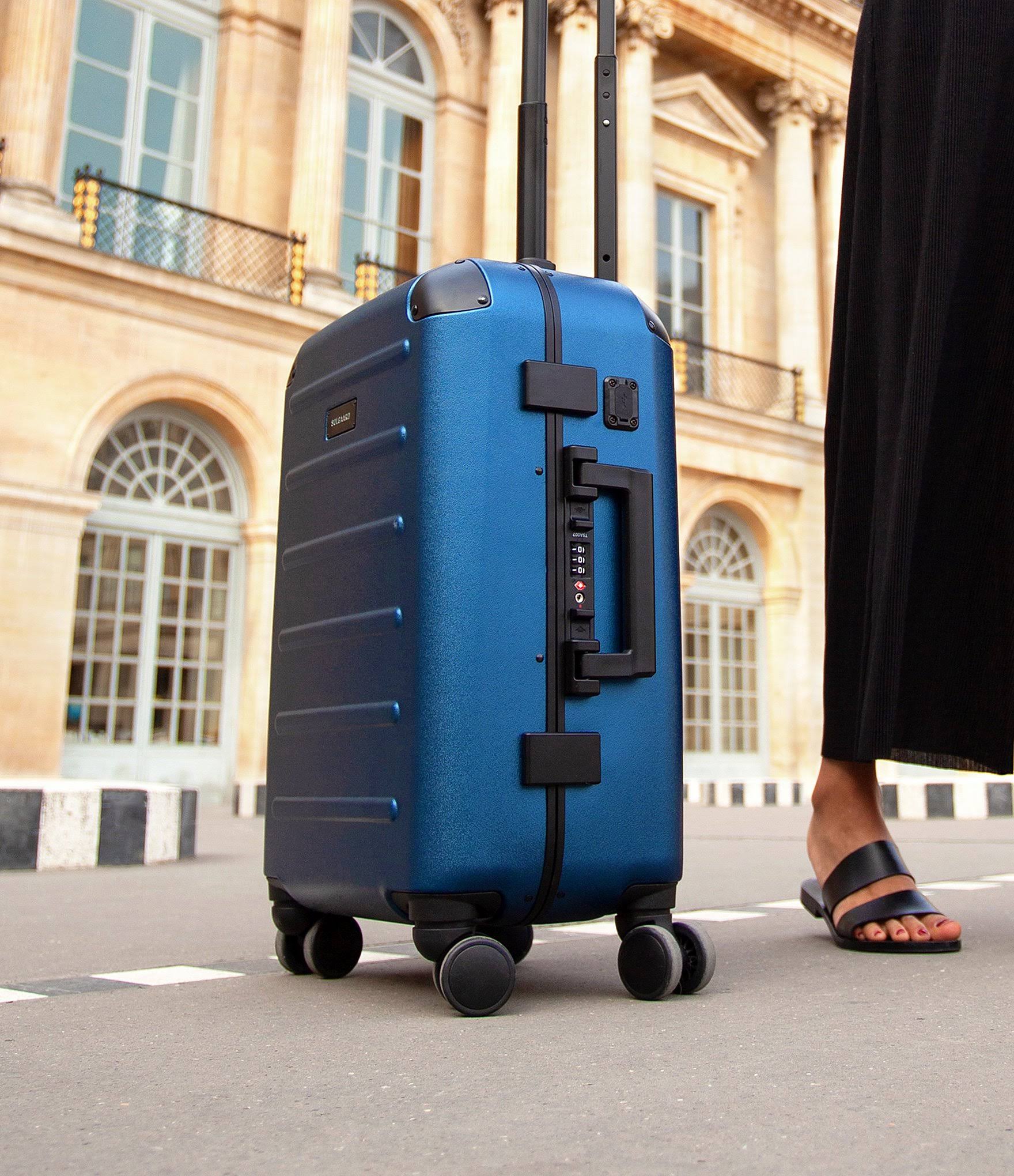 Solgaard Carry-On Closet 2.0 Spinner - Blue