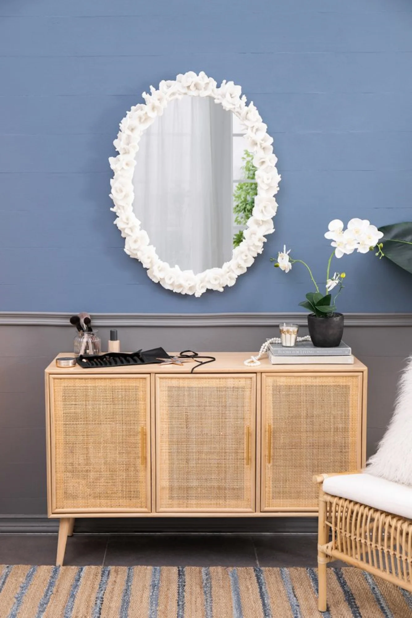 CC Home Furnishings Coral Oval Wall Mirror - 3' - White