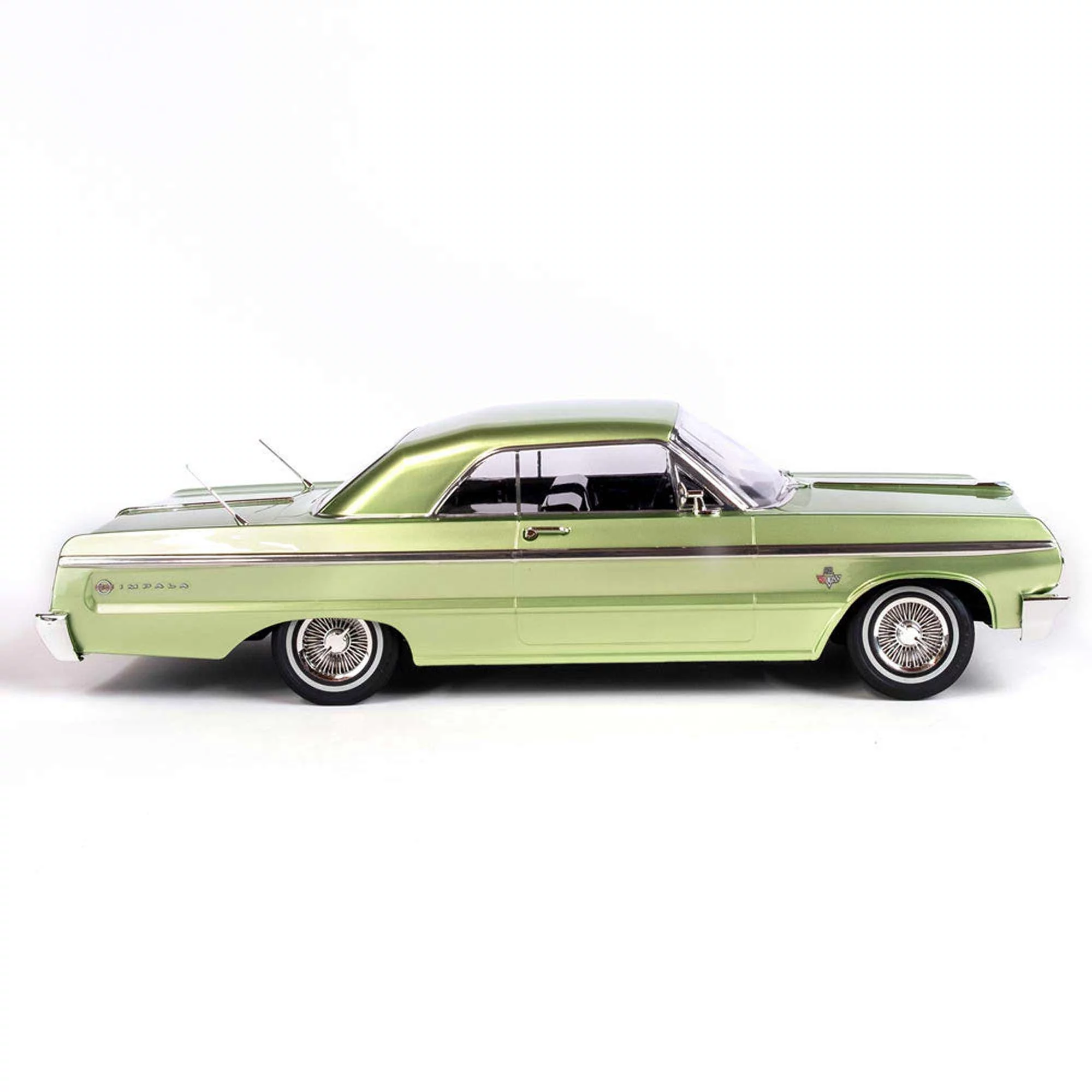 Redcat Racing 1/10 SixtyFour Chevrolet Impala Brushed 2 Wheel Drive Hopping Lowrider RTR Ready to Run Green RER14408 Cars Electric Kit Other