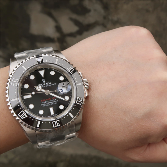 Sea Dweller Silver Black Dial 43mm