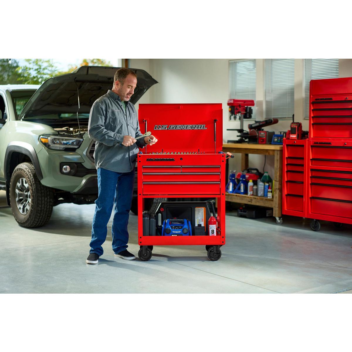 U.S. GENERAL 30 in., 4-Drawer Tech Cart, Red
