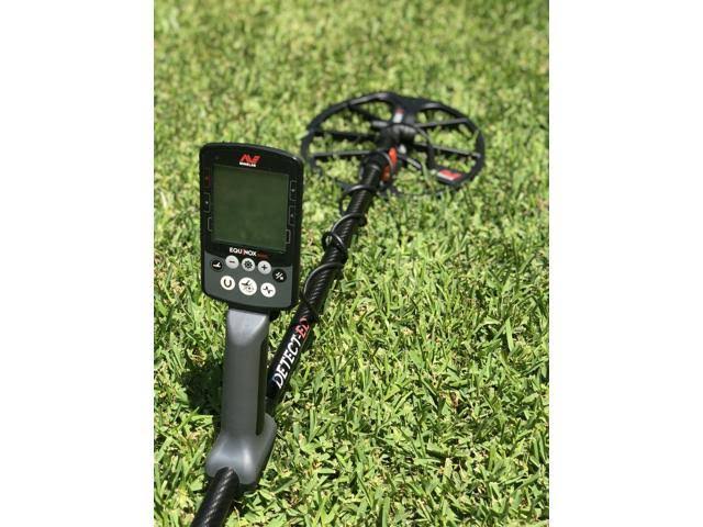Detect-Ed Black LS Carbon Fiber Shaft for Minelab Equinox Metal Detector