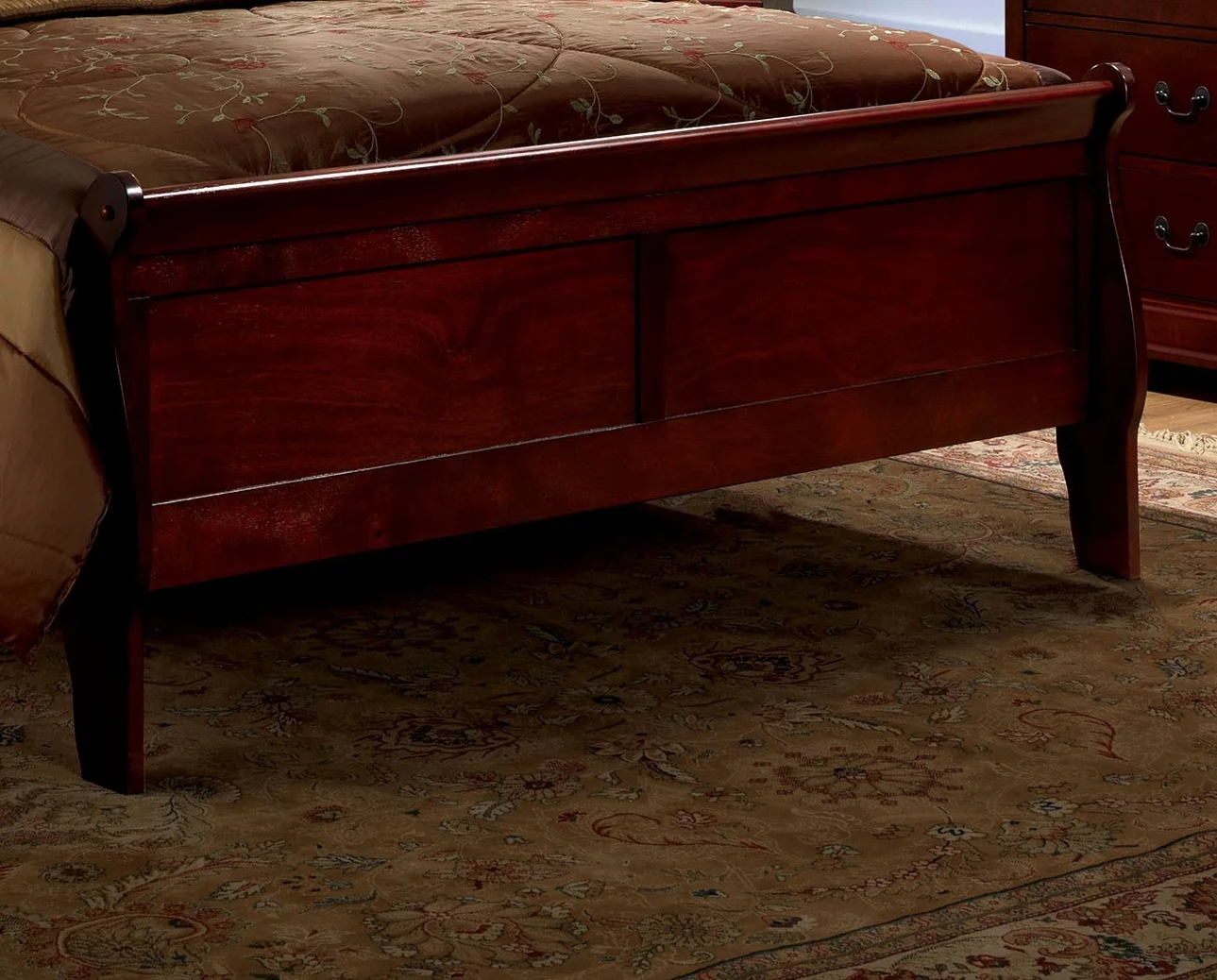 CoSoTower Queen Size Bed Cherry Louis Phillipe Solidwood 1Pc Bed Bedroom Sleigh Bed Bedroom Furniture