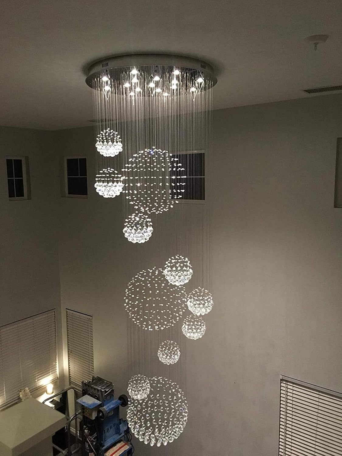 Staircase Crystal Chandeliers, Siljoy Modern 11 Sphere Spiral K9 Rain Drop Ceiling Light Fixture for Hotels Villas, 13 Lights, Dia 31.5 X H86.6