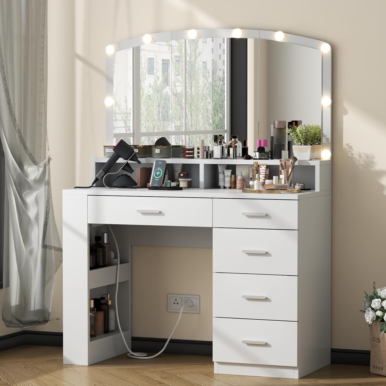 Vanity Desk with Large Mirror,Vanity Dresser with 10 Lights in 3 Lighting Colors,Makeup Vanity with 5 drawers and Power Outlet