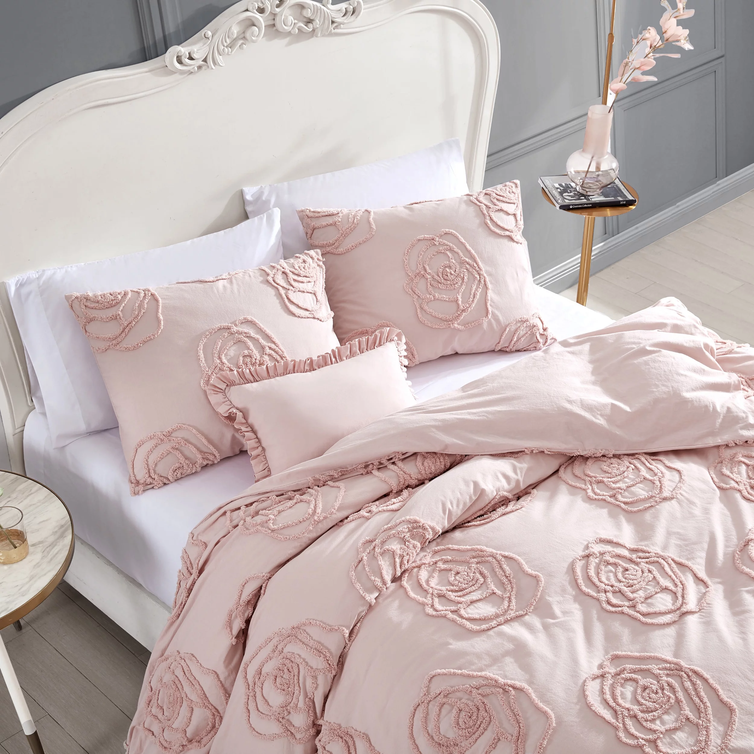 Betsey Johnson Rambling Rose Pink Full/Queen Duvet Cover Bonus Set