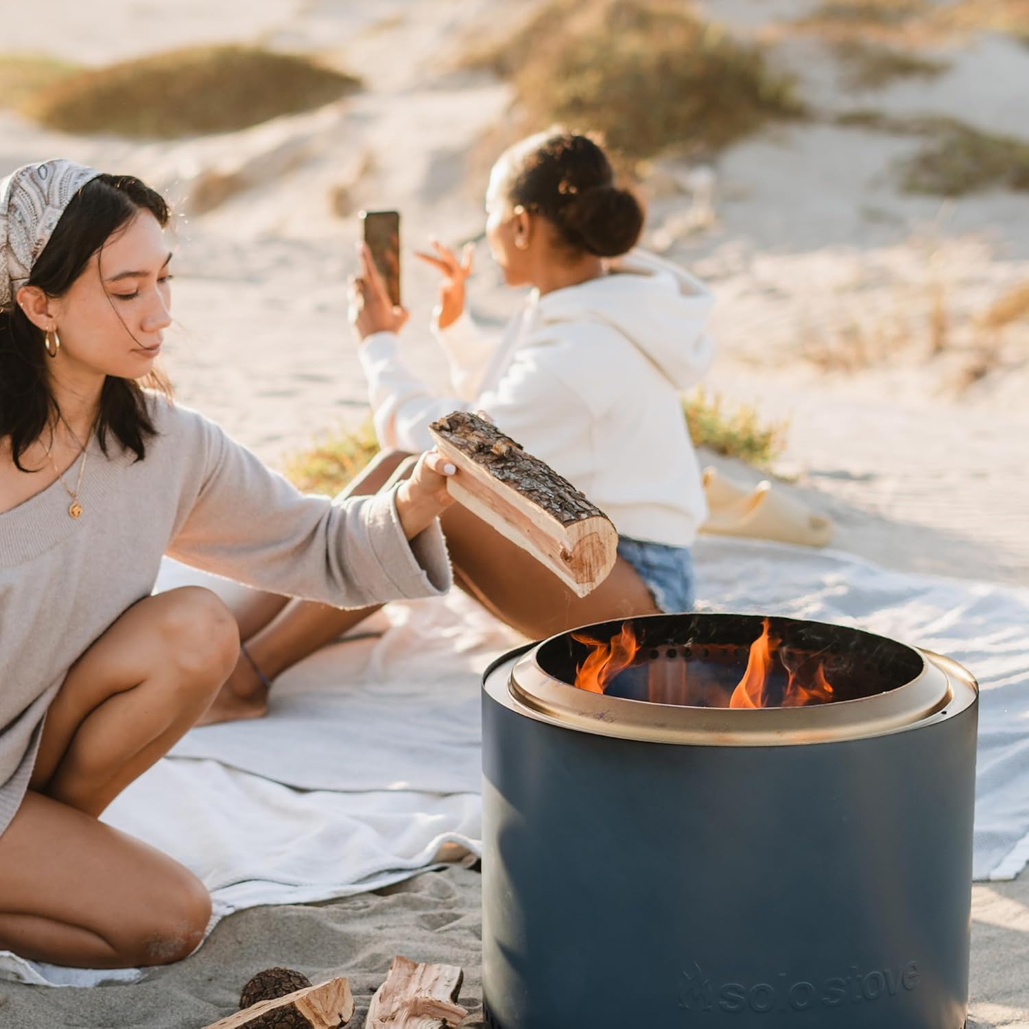 Solo Stove Bonfire 2.0, Smokeless Fire Pit | Wood Burning Fireplaces with Removable Ash Pan, Portable Outdoor Firepit - Ideal for Camping
