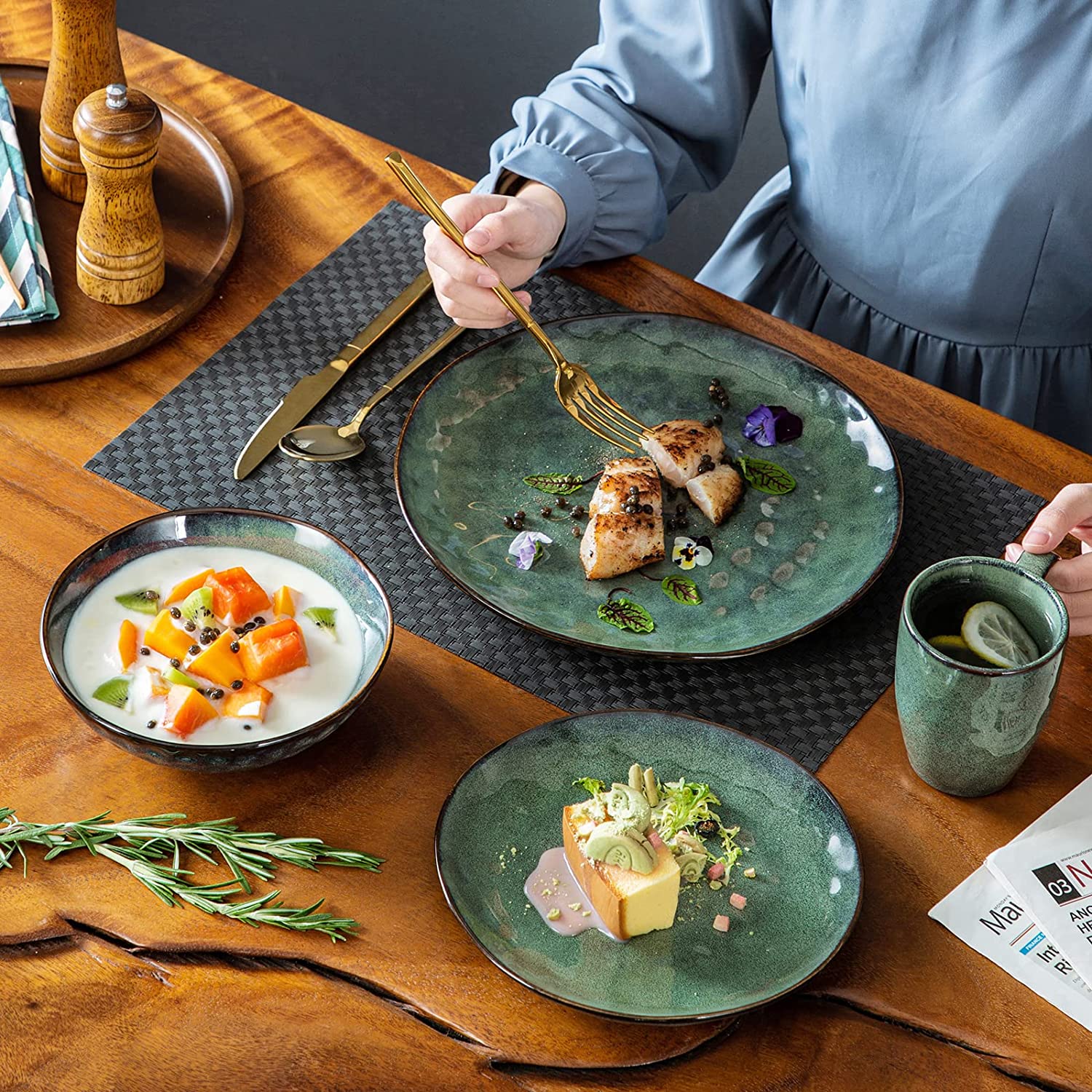 12 Pieces Blue-Green Dinnerware Set, Reactive Change Glaze Dinner Set, Plates and Bowls Set