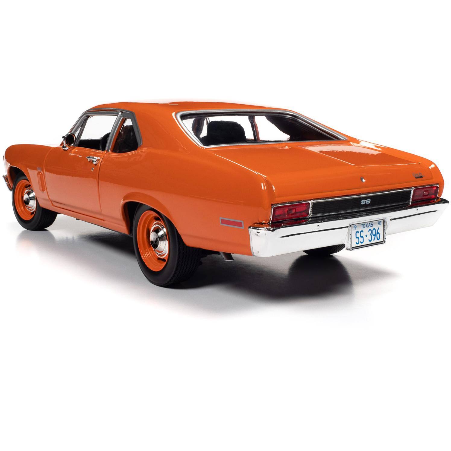 Autoworld Amm1226 1970 Chevrolet Nova SS 396 Hugger 1 by 18 Scale Diecast Model Car Orange