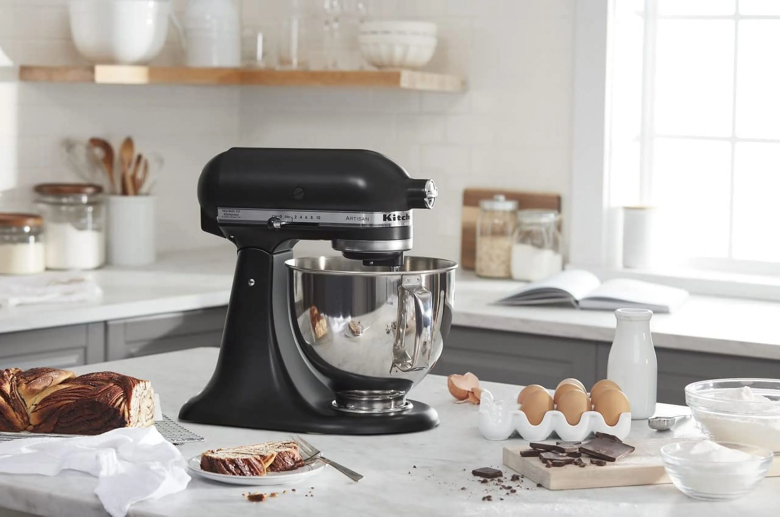 KitchenAid 5-Qt. Tilt-Head Stand Mixer KSM150PSBM Artisan Series  5 Quart  Black Matte