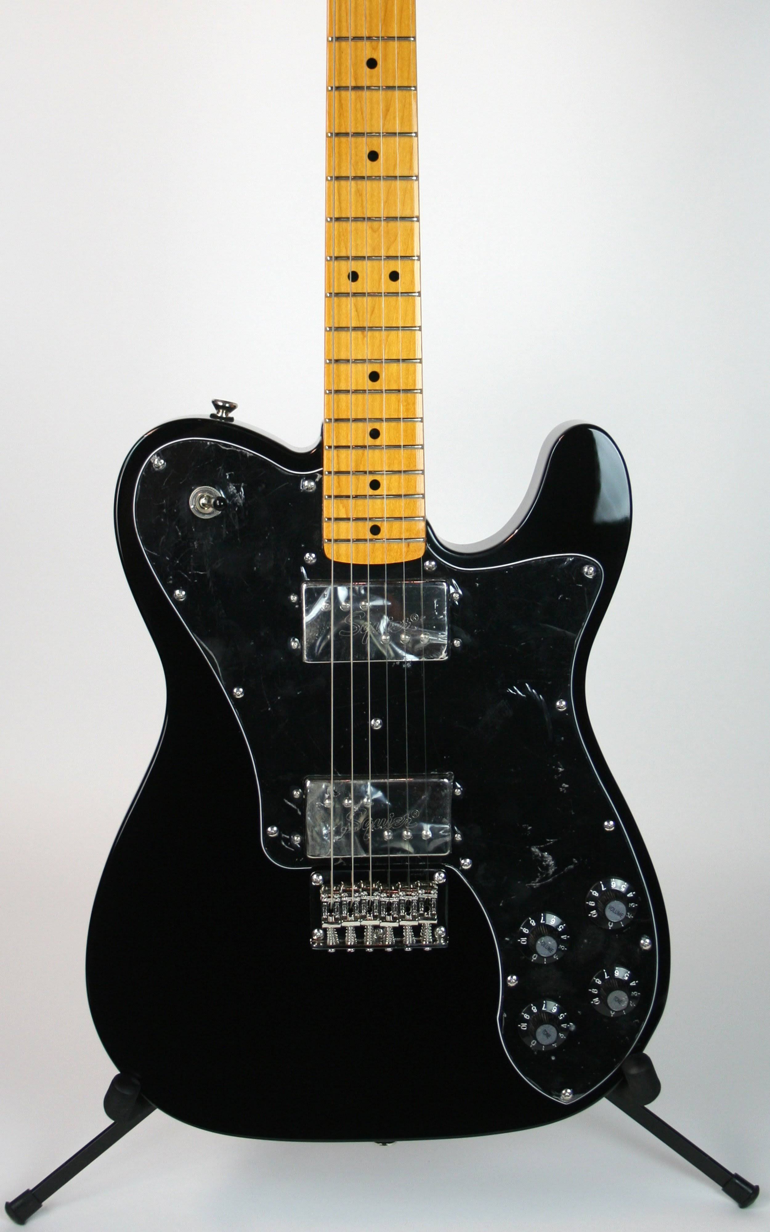 Squier Classic Vibe '70s Telecaster Deluxe Black Electric Guitar