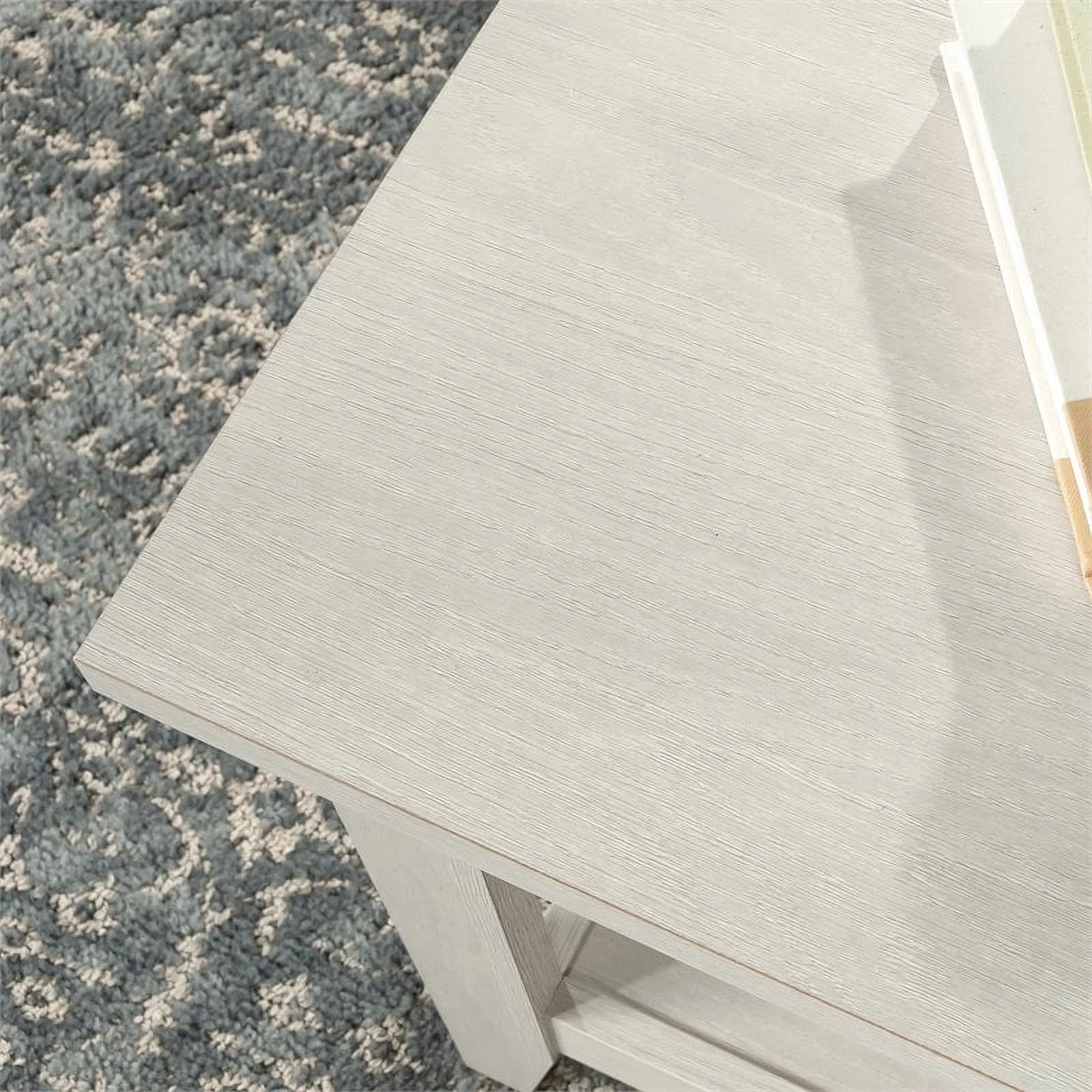 Pemberly Row Engineered Wood Lift-Top Coffee Table in Glacier Oak