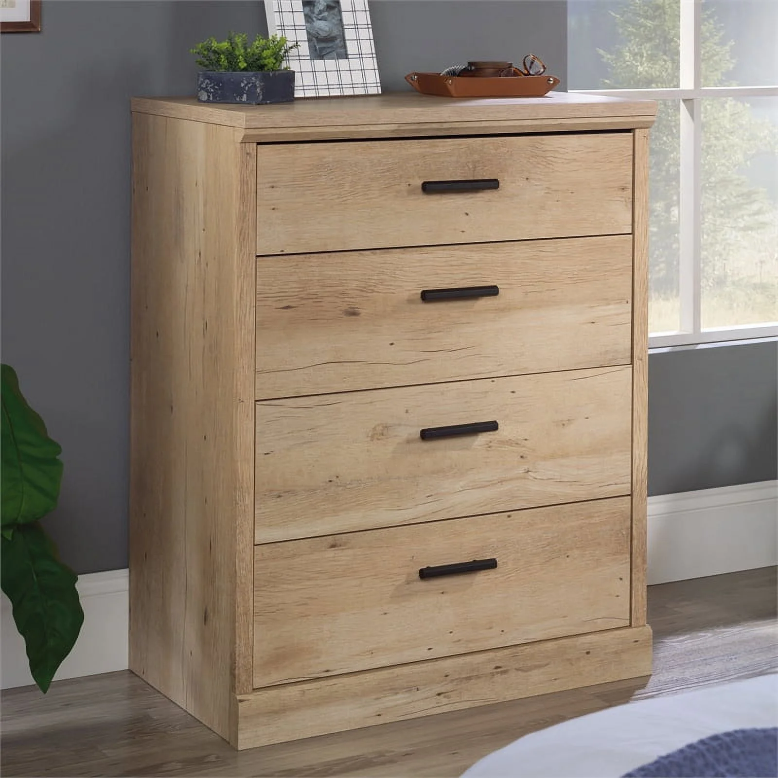 Sauder Aspen Post ® 4-Drawer Bedroom Chest in Prime Oak