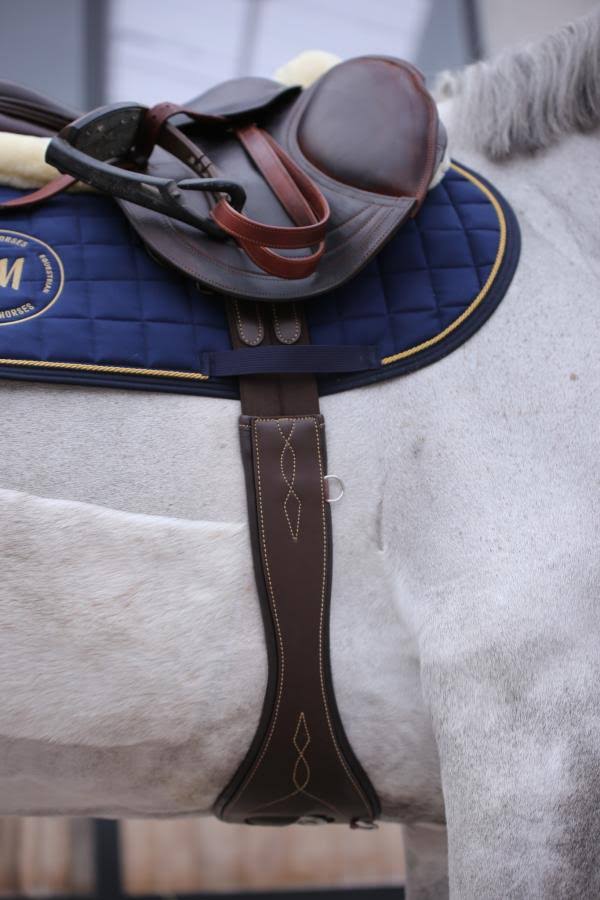 Kentucky Horsewear Anatomical Saddle Girth