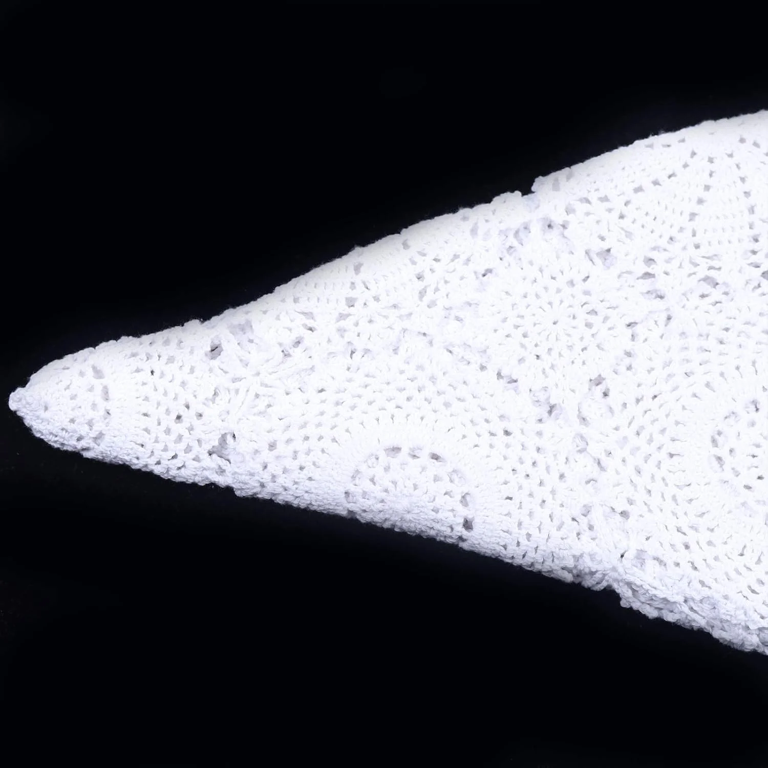 52 inch Table Cloth Round Vintage Crochet Lace Cotton Round Tablecloth for Wedding Party Family White