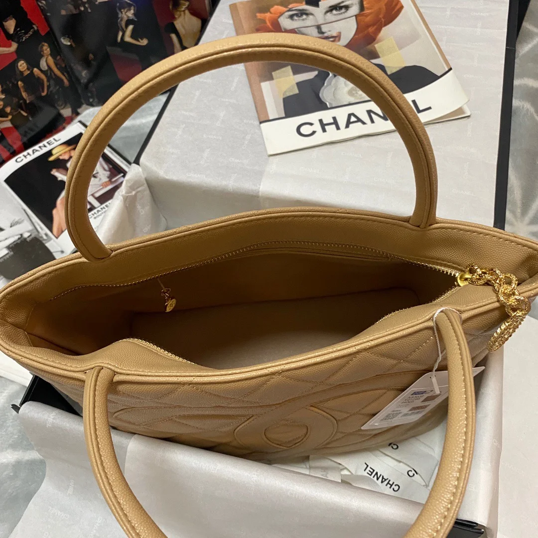 Chanel Medallion Tote Gold Hardware Caviar Yellow For Women, Women&rsquo;s Handbags, Shoulder Bags 15.6in/32cm