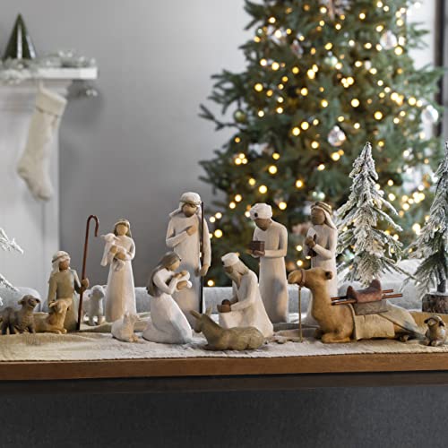 Willow Tree Nativity Starter Figures with The Three Wisemen plus Metal Stars, 14-piece set