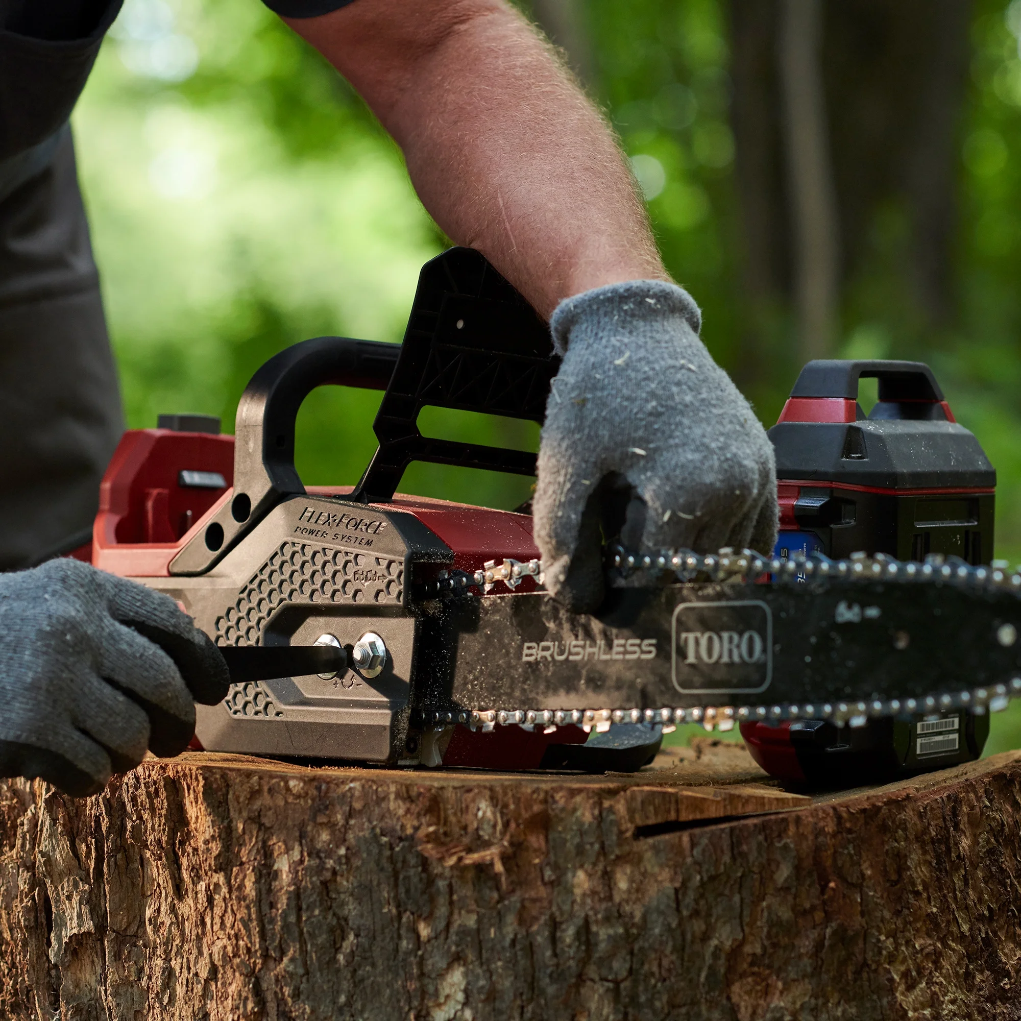 Toro Flex Force 60V 16 Lithium Ion Battery Electric Chainsaw (Tool Only)