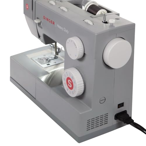SINGER Heavy Duty 4432 High Speed Black Sewing Machine with Accessory Kit | Strong Motor with Enhanced Piercing Power, 110 Stitch Applications