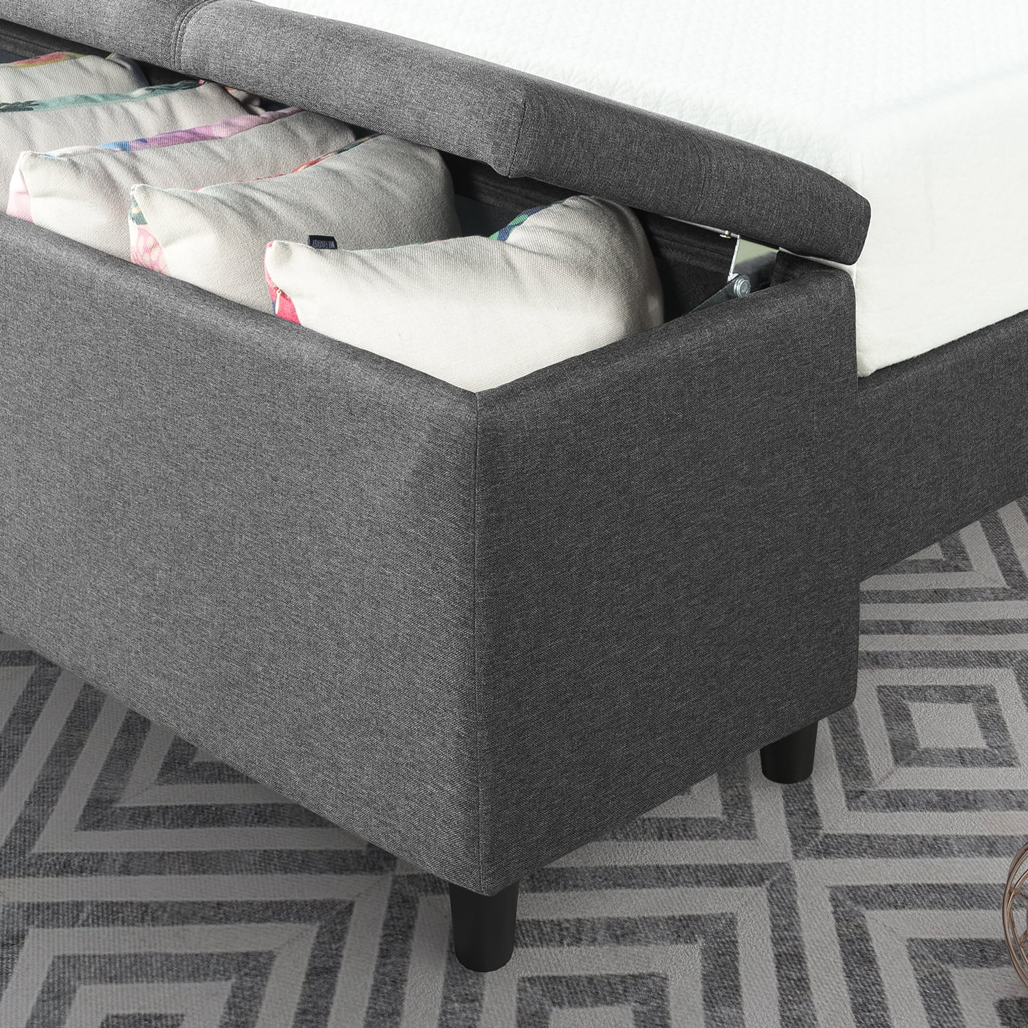 Zinus Wanda 48" Upholstered Platform Bed with Storage Bench, Queen