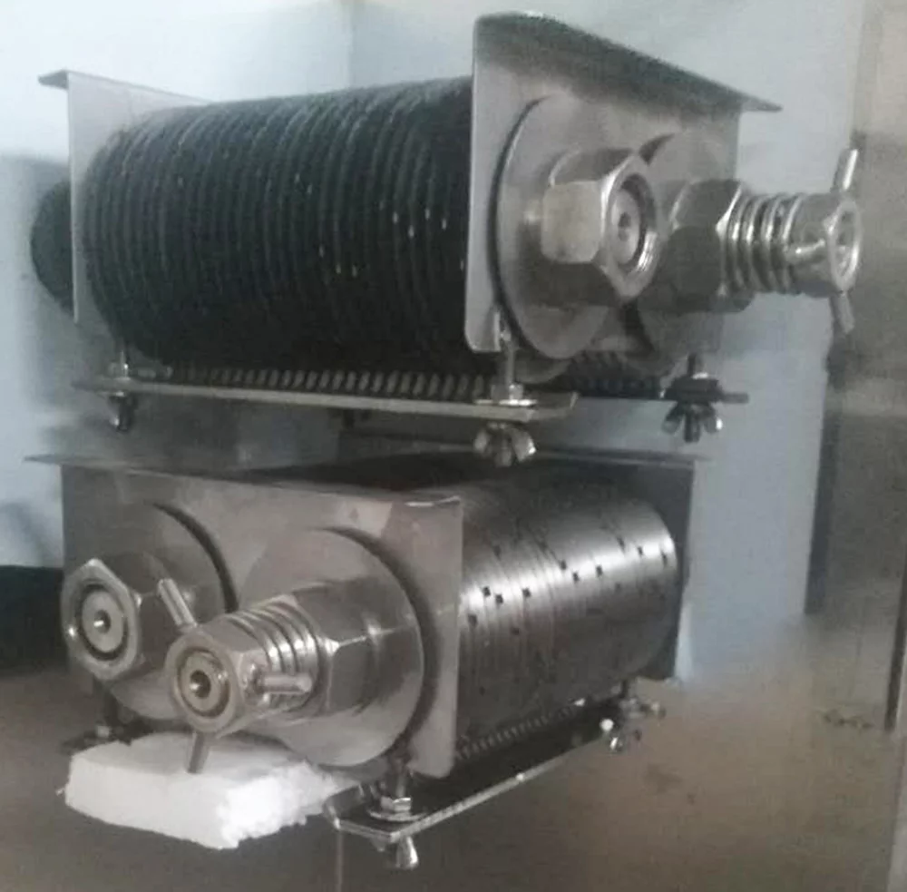 PreAsion Shredded Meat Cutting Machine Commercial Double Motor Slicer 4mm Blade Qsj-A Processing capacity:500kg/h