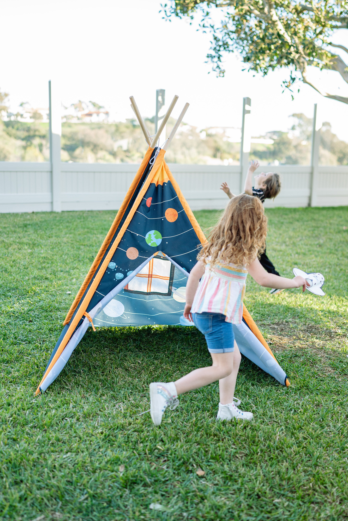 Pacific Play Tents 31602 Out Of This World Teepee Kids Camping Indoor/Outdoor Play