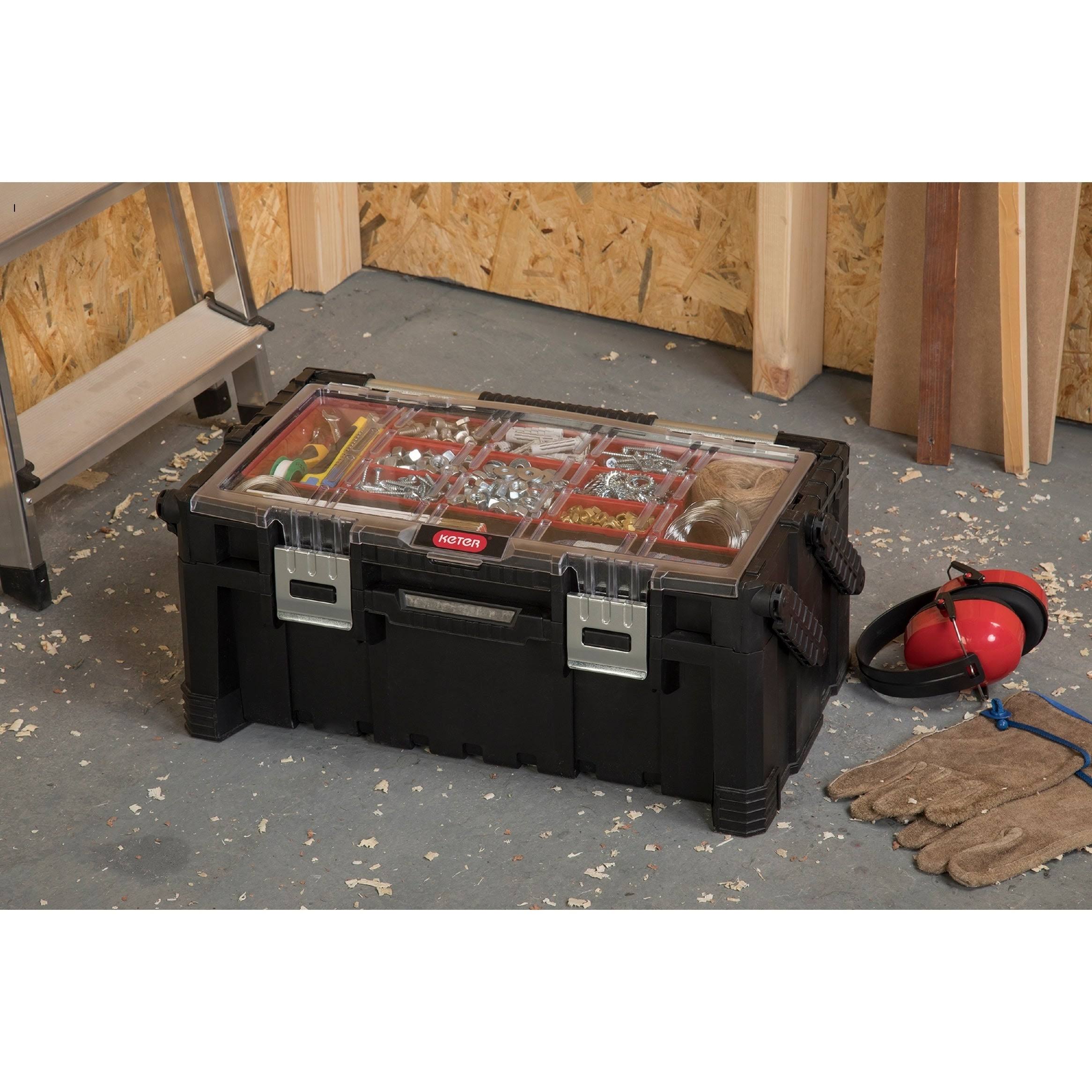 Keter 22 inch Cantilever Tool Box