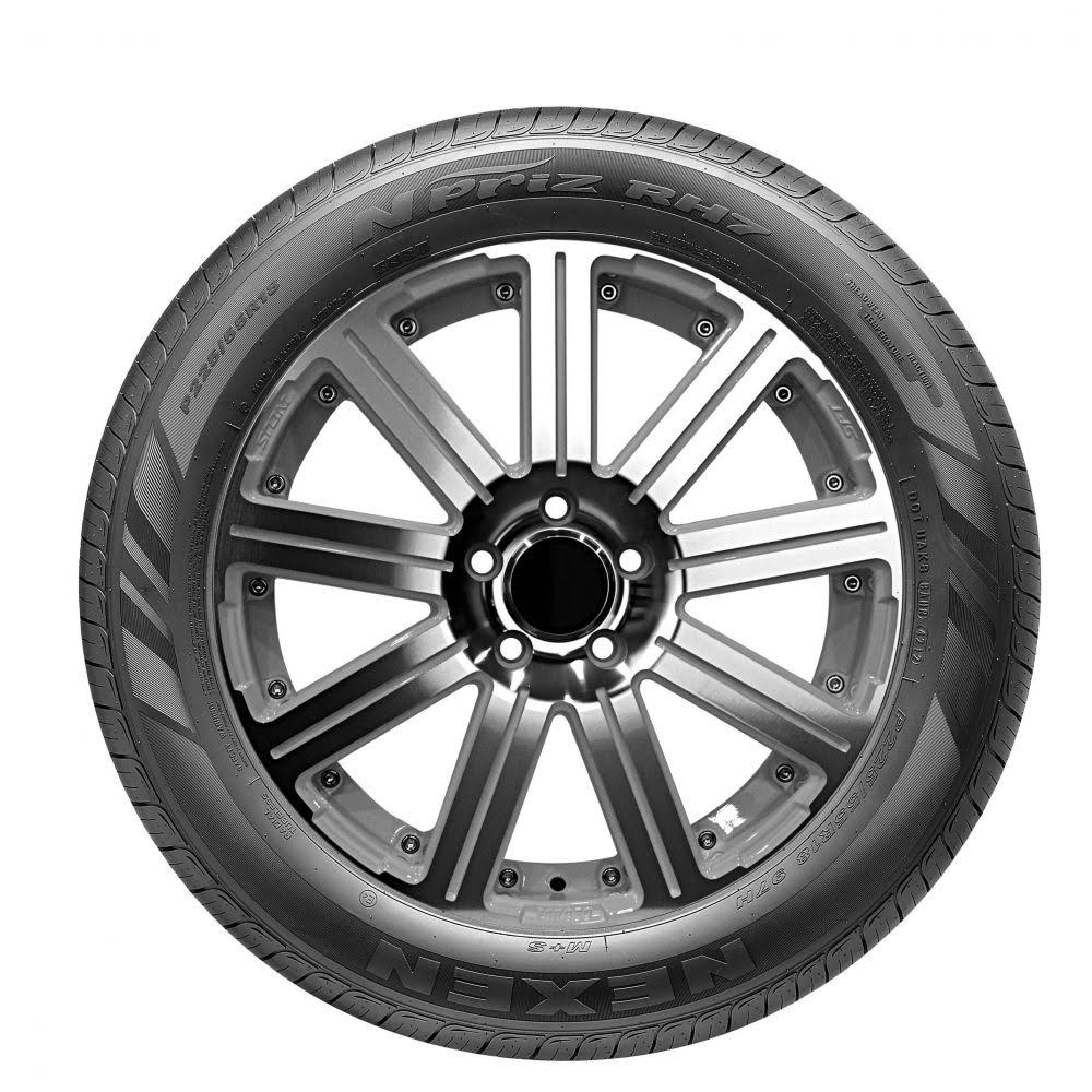 Nexen N&Priz RH7 - All-Season 225/55R18 97H Tire