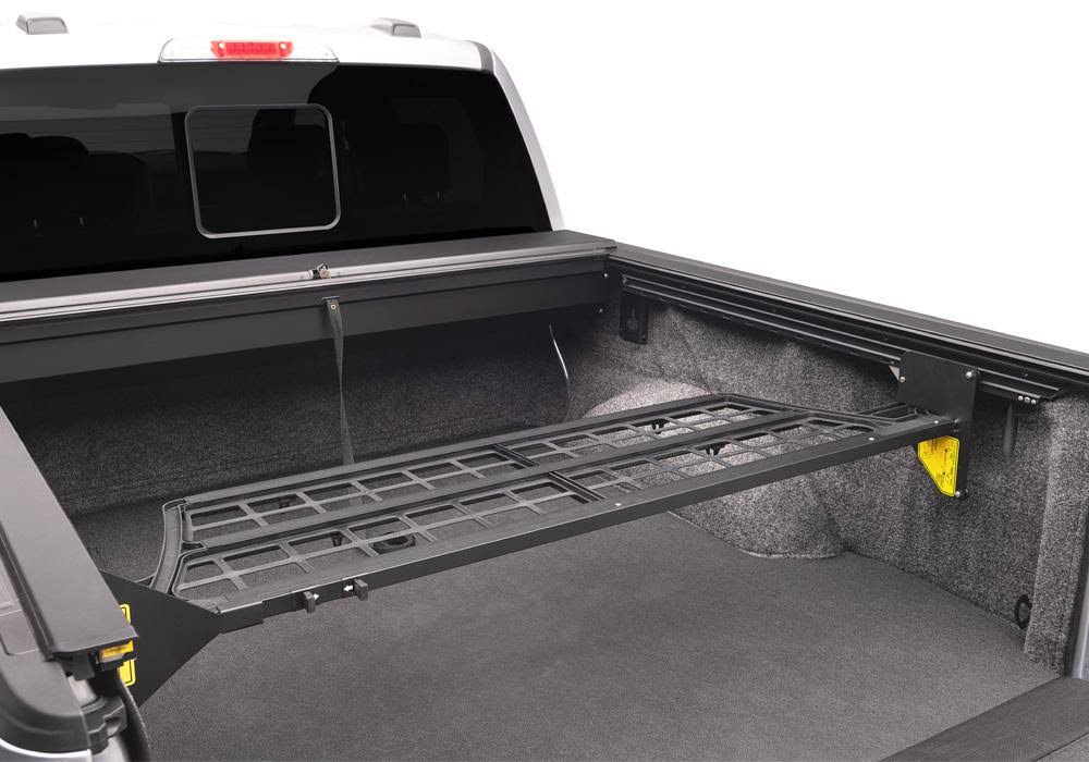 Roll-N-Lock CM101 Cargo Manager Truck Bed Divider
