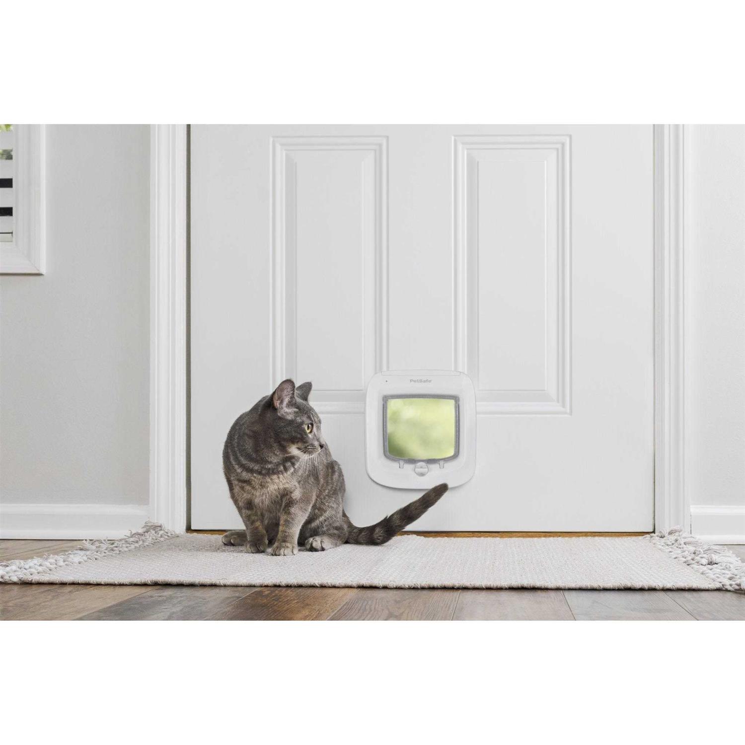 PetSafe Microchip Cat Door - Pet Supplies online store
