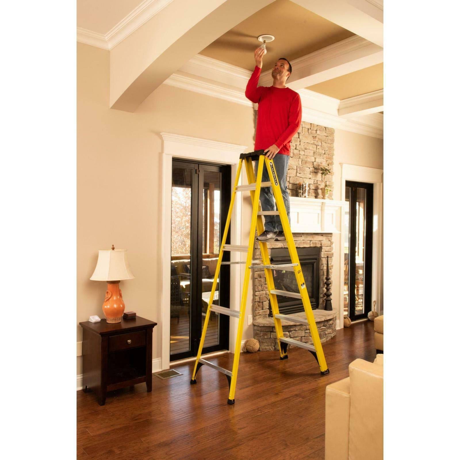 Louisville Ladder 8& Fiberglass Step Ladder, 250-lb Capacity, W-3118-08