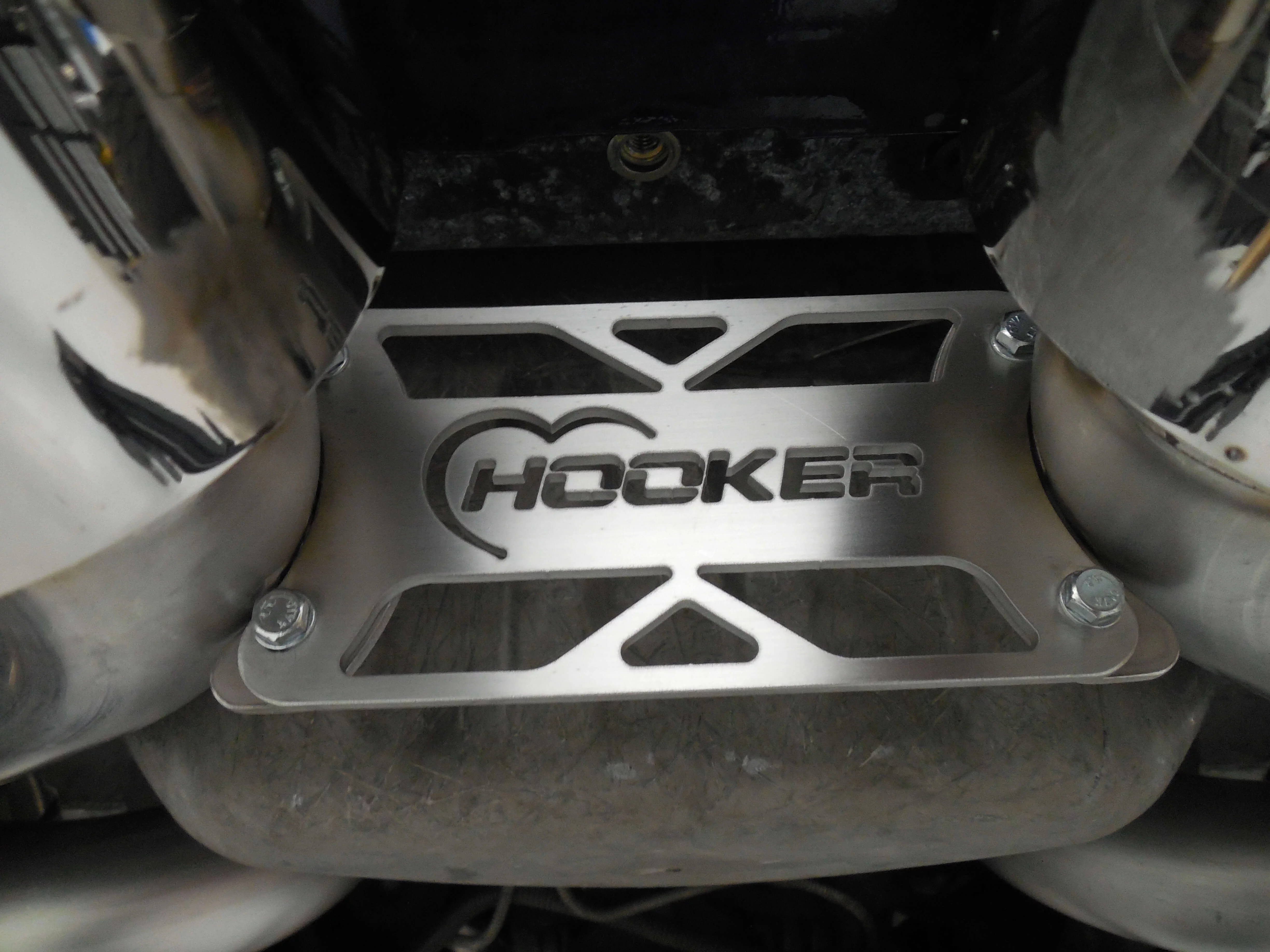 Hooker 70401343-RHKR Exhaust System Kit Fits select: 1997-2004 CHEVROLET CORVETTE