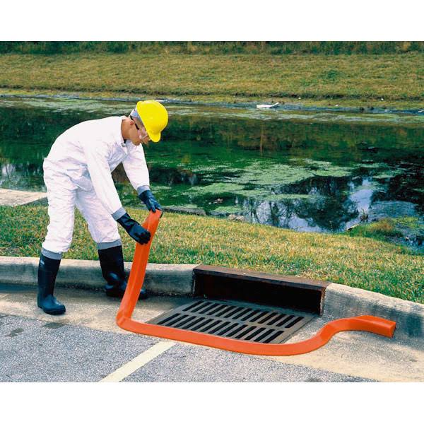 UltraTech 2100 Spill Berm,10 Ft,orange