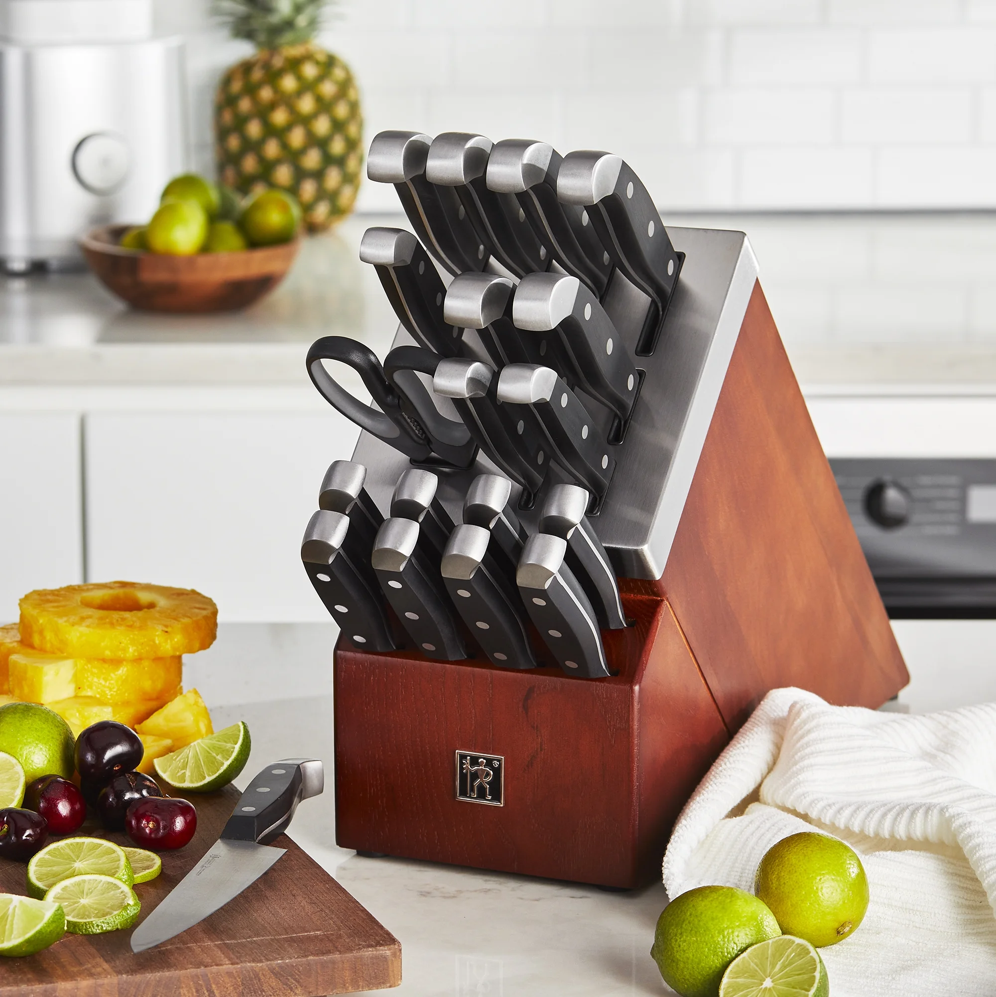 HENCKELS International Statement 20-Piece Self-Sharpening Knife Set with Block, Chef Knife, Paring Knife, Utility Knife, Bread Knife, Steak Knife