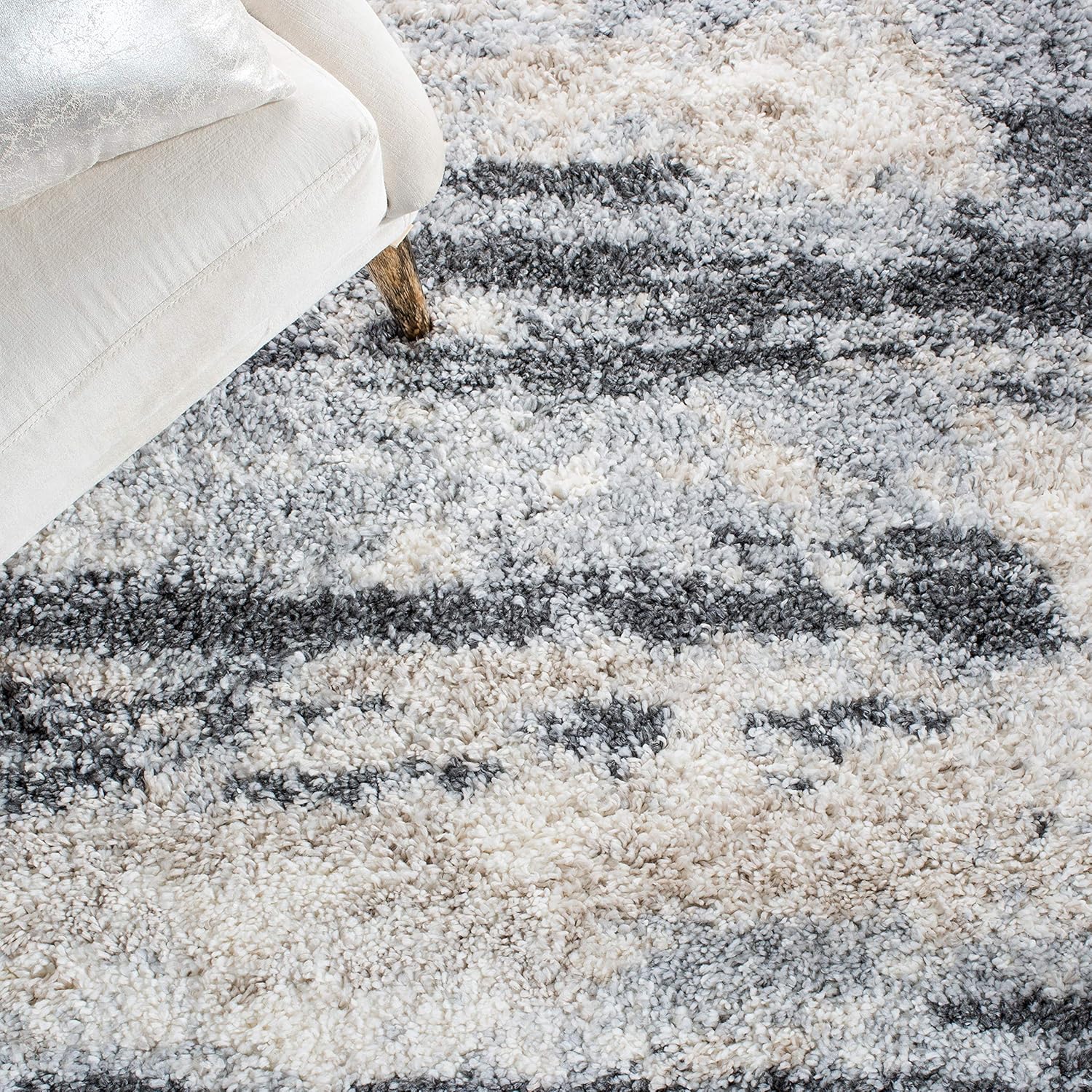 SAFAVIEH Fontana Shag Collection Area Rug - 8' x 10', Grey & Ivory, Modern Design, Non-Shedding & Easy Care