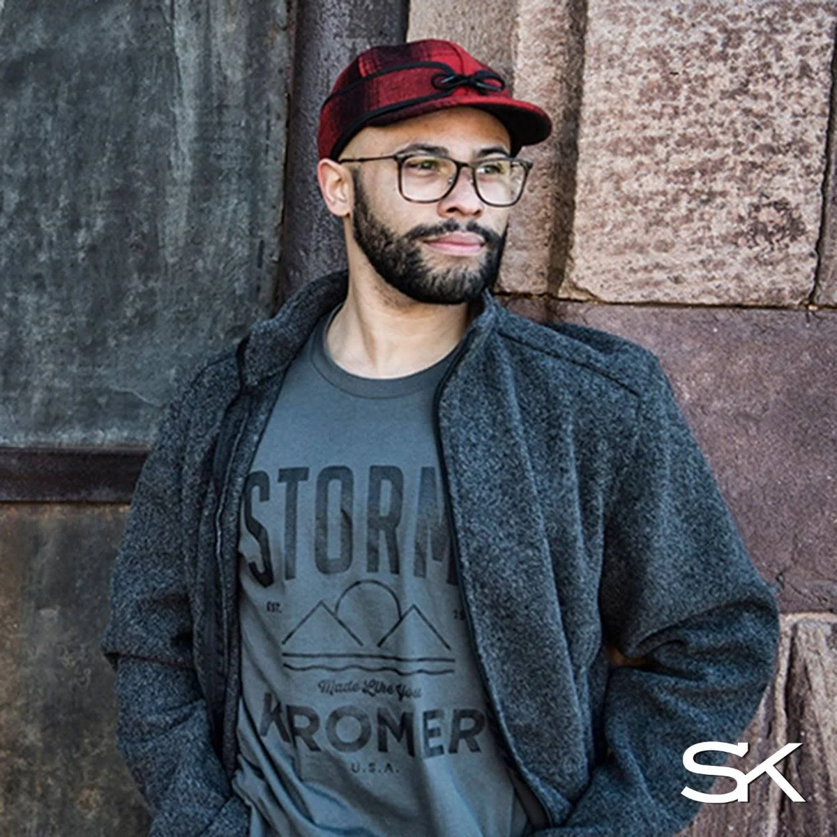 The Original Stormy Kromer Cap Red/Black Plaid 7 7/8