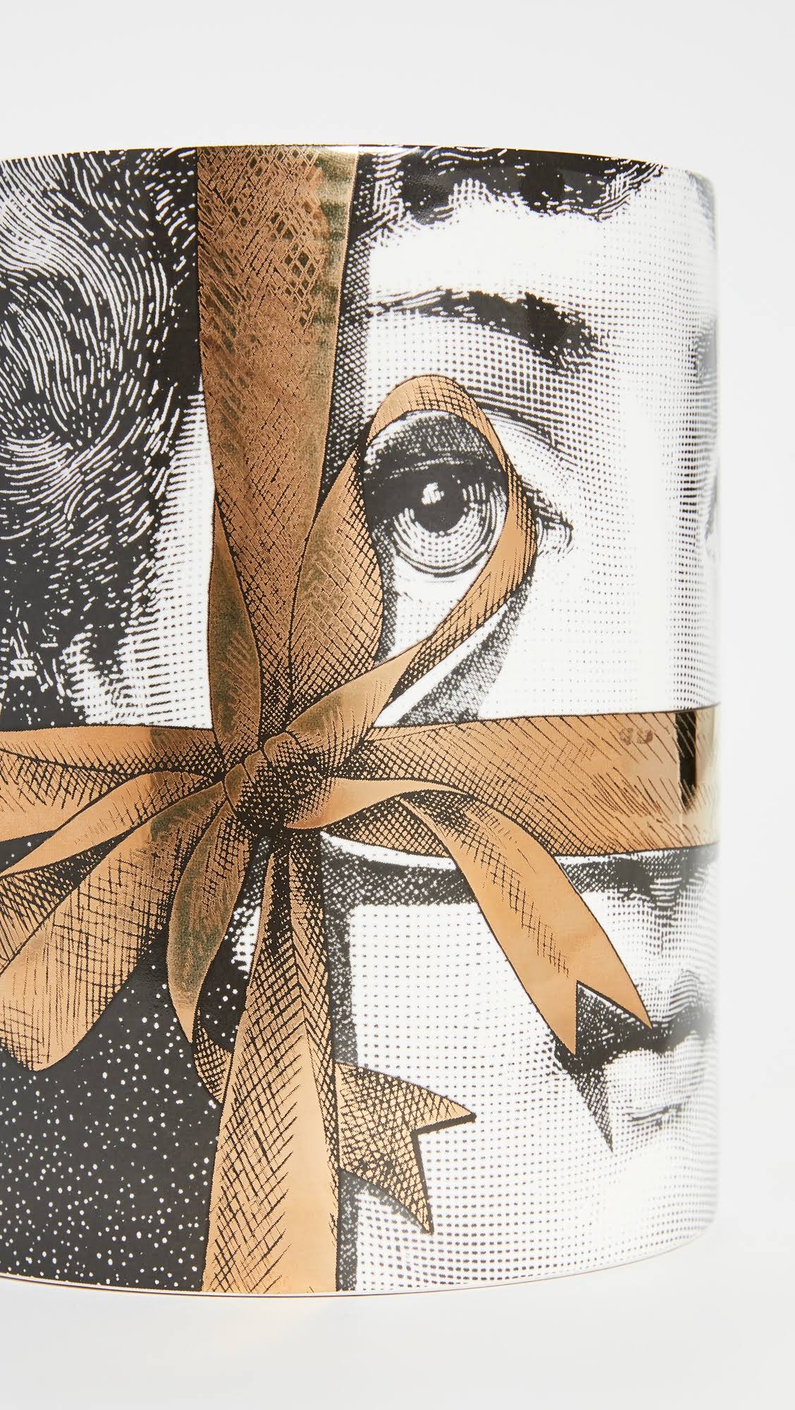 FORNASETTI - Regalo Scented Candle - Gold - 900g