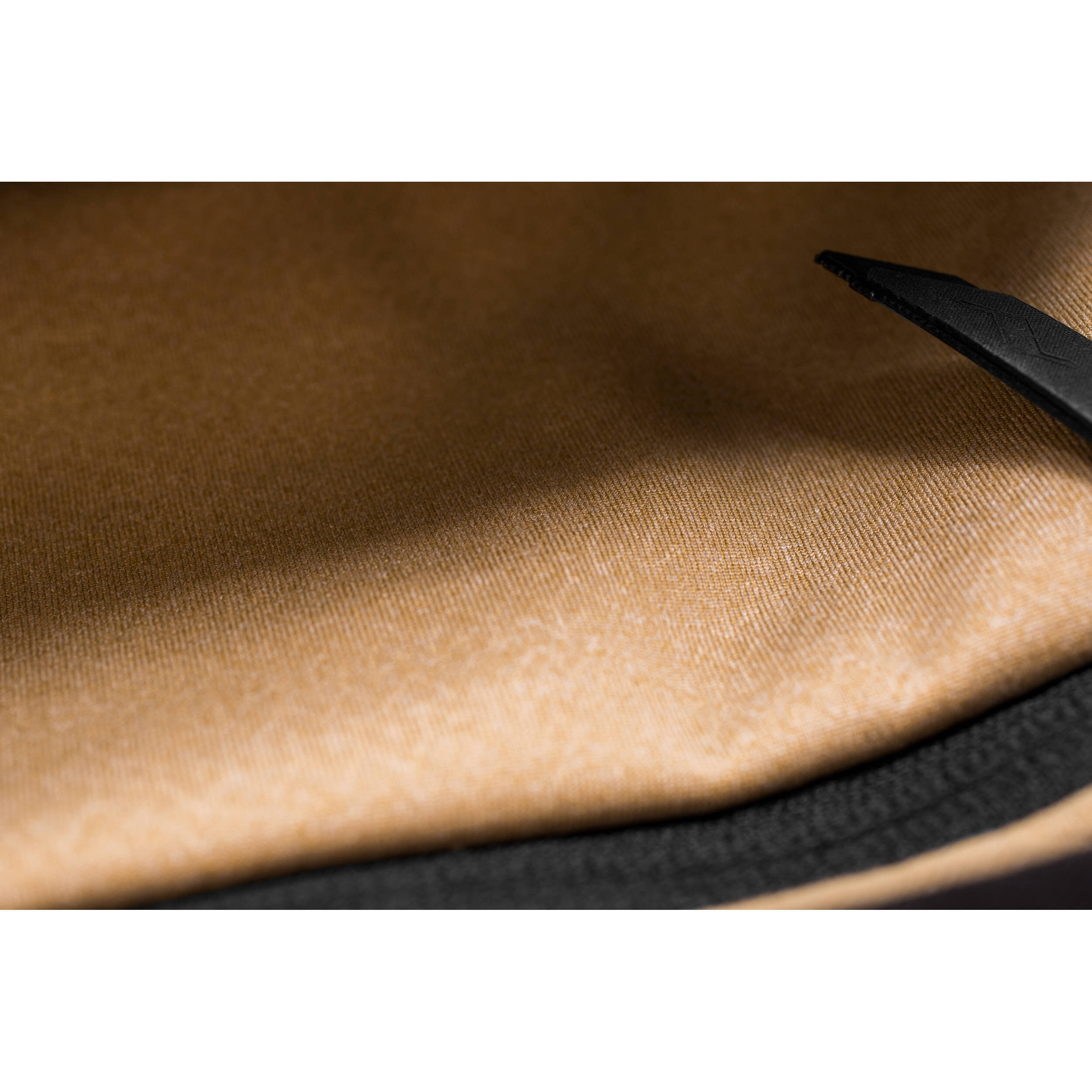 Peak Design EVERYDAY Sling Camera Carrying Bag - 13x22 - Black