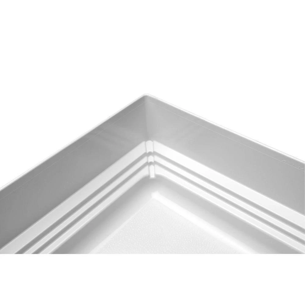Aquatic A2 32 in. x 32 in. Single Threshold Center Drain Shower Base in White