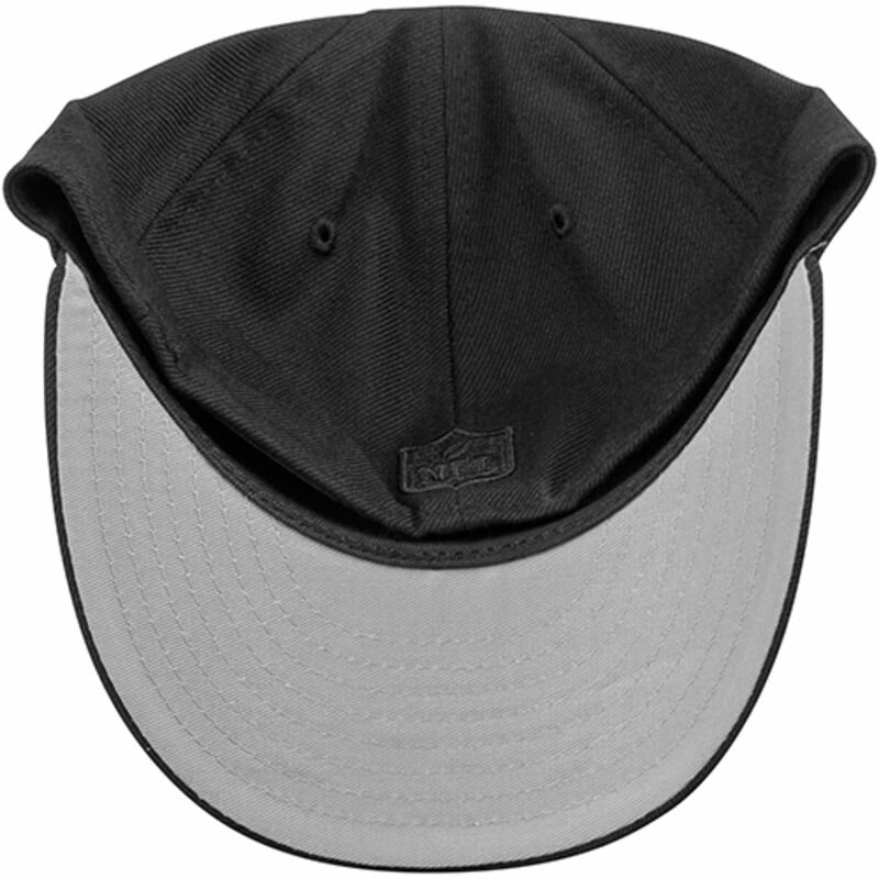 Tampa Bay Buccaneers New Era Black on Low Profile 59FIFTY Fitted Hat