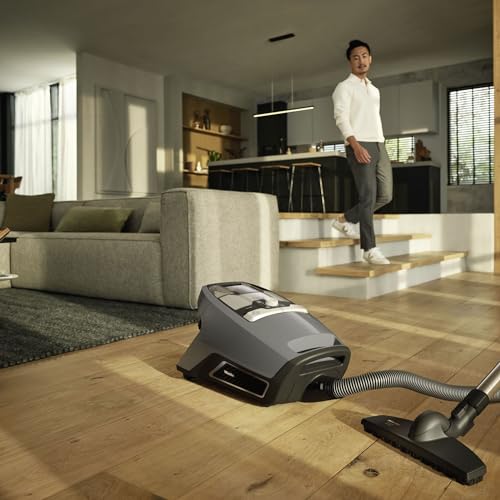 Miele Blizzard CX1 Turbo Team Bagless