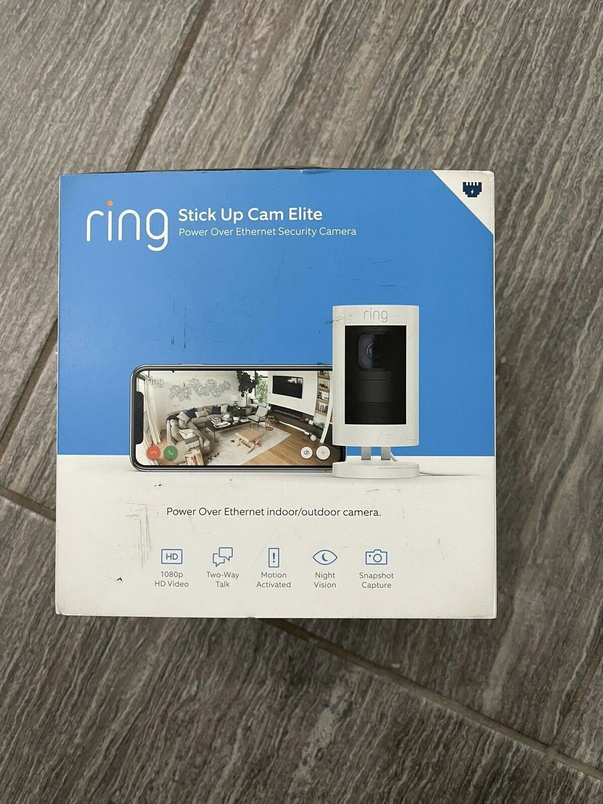 Ring Stick Up Cam Elite - White