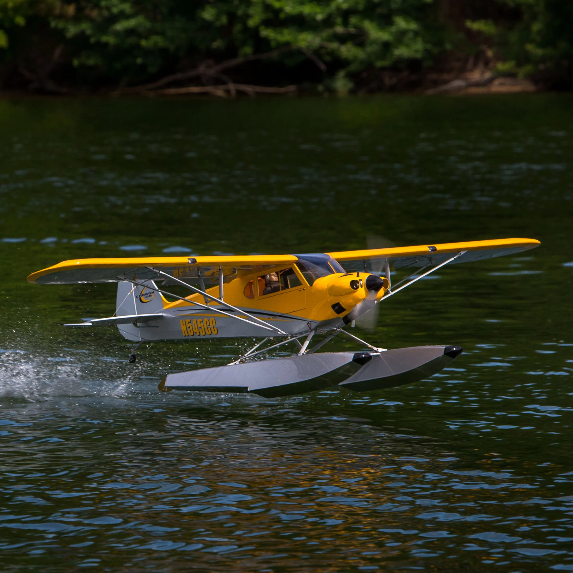 Hangar 9 Carbon Cub 15cc ARF HAN5065 Airplanes ARF Giant