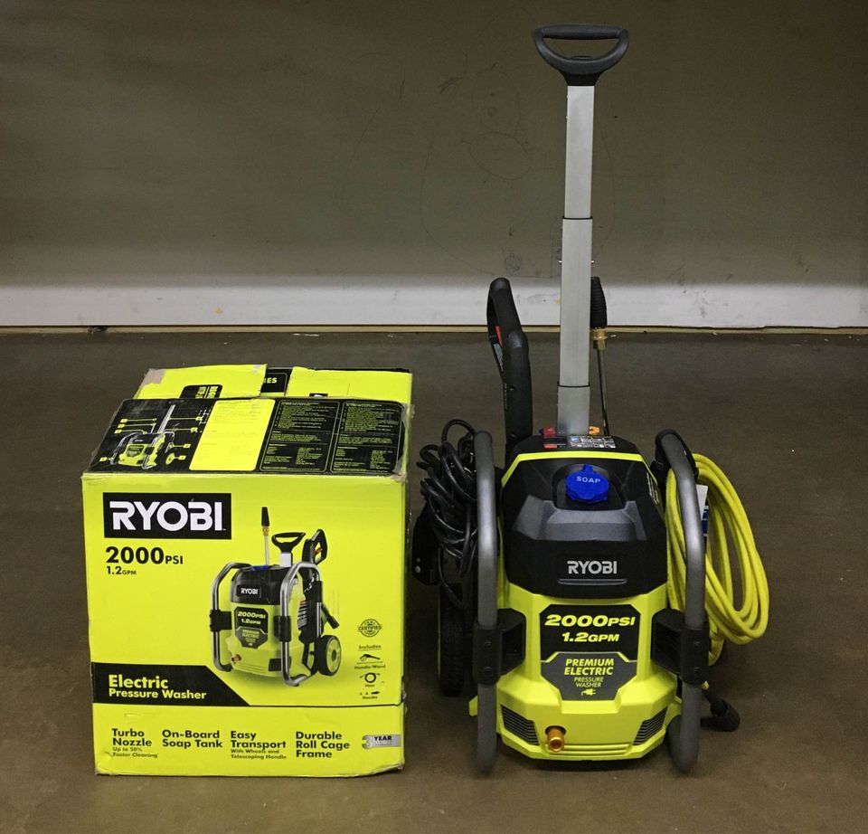 RYOBI 2,000 PSI El&eacute;ctric Pressure Washer