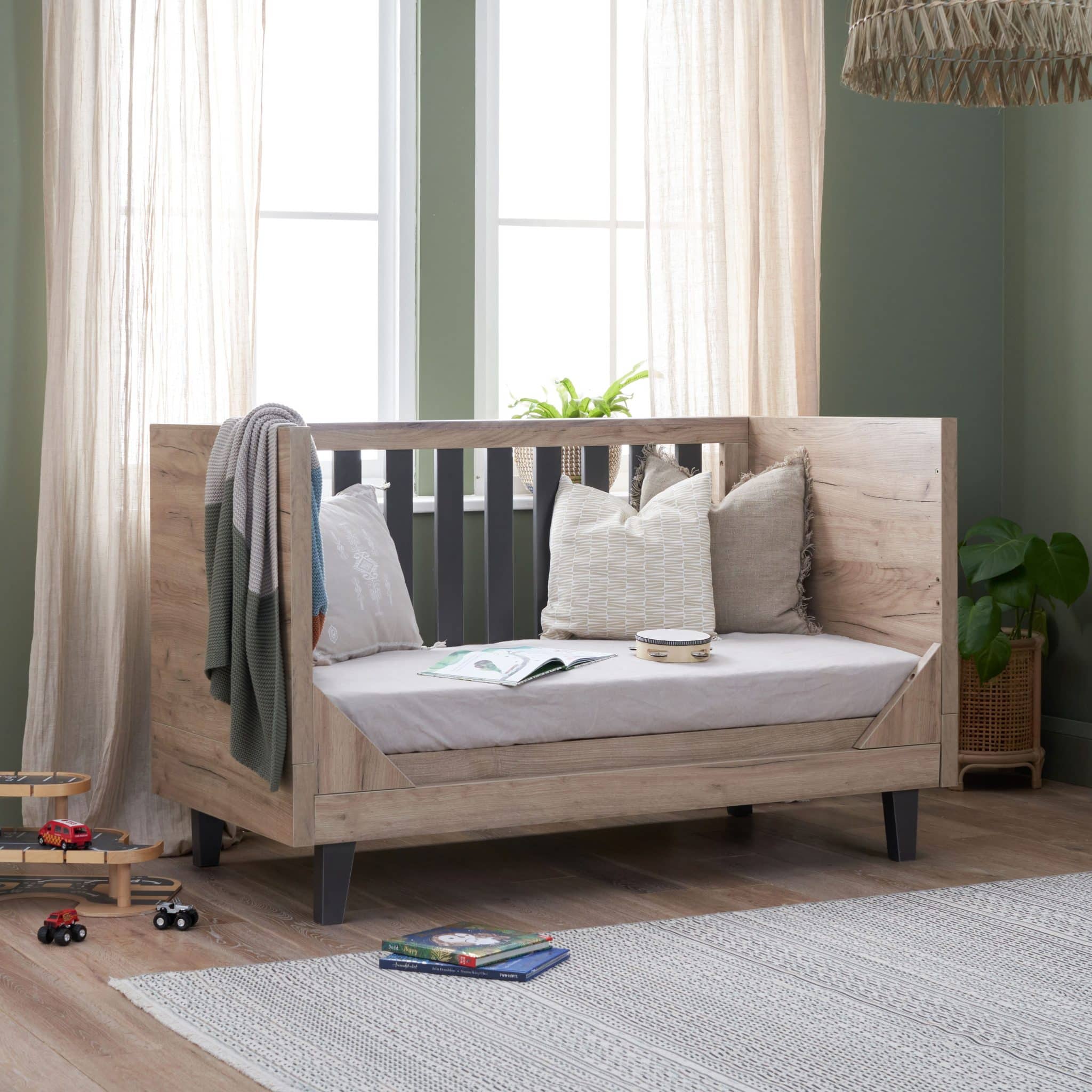 Tutti Bambini Como 4 Piece Nursery Room Set – Slate Grey/Distressed Oak