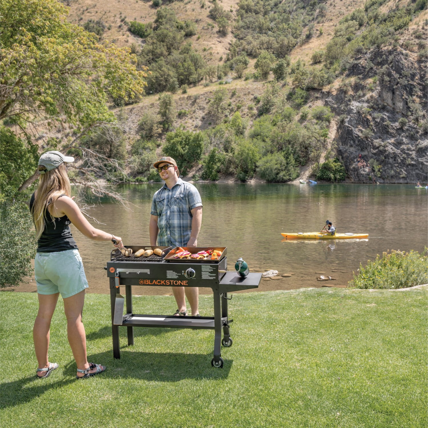 Blackstone Duo 17 Griddle and Charcoal Grill Combo
